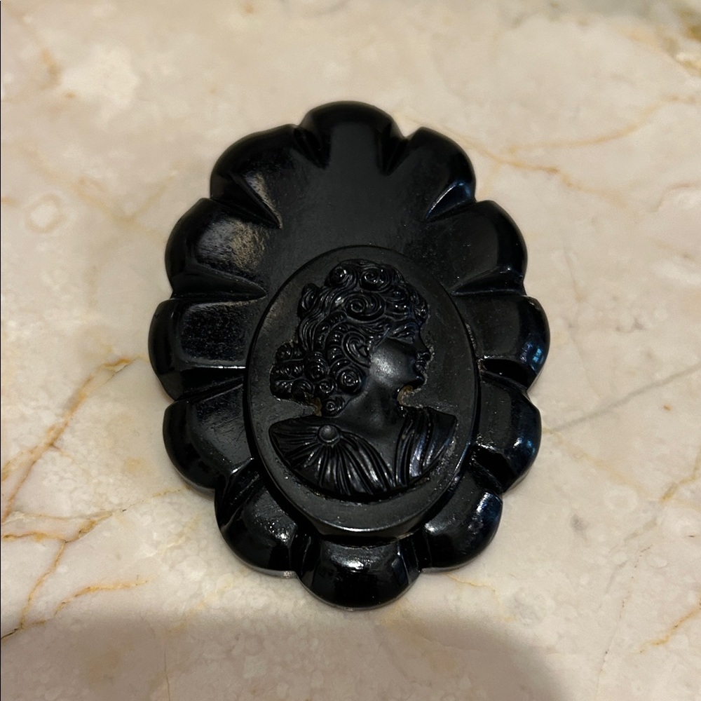 Elegant Black Cameo vintage brooch bakelite